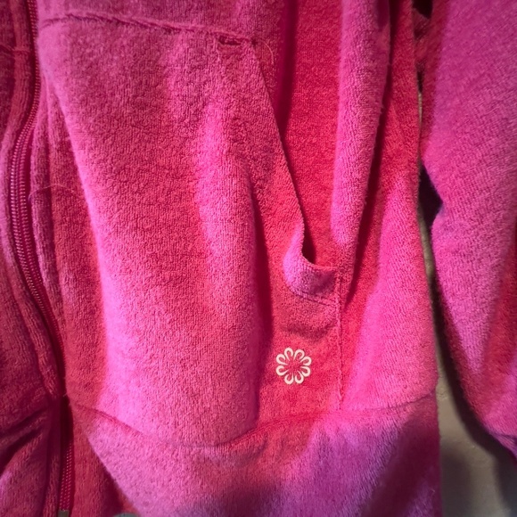 Vintage Style Bright Pink Zip-Up Hoodie with Rainbow Stripes - Picture 5 of 7